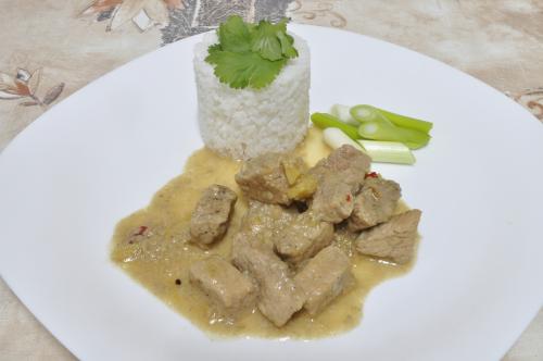 Jak uvařit vietnamské vepřové z hliněného hrnce? Snadné recept, připravený za 30 - 45 minut